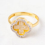 Anillo De Trebol Con Zirconias Oro 18K #32